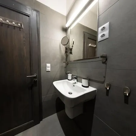 Bpr Downtown Gemstone *