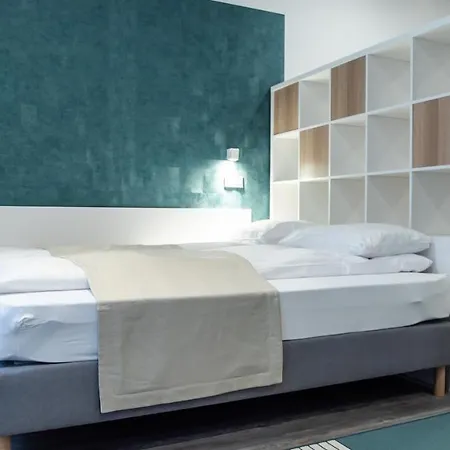 Bpr Downtown Gemstone Budapešť