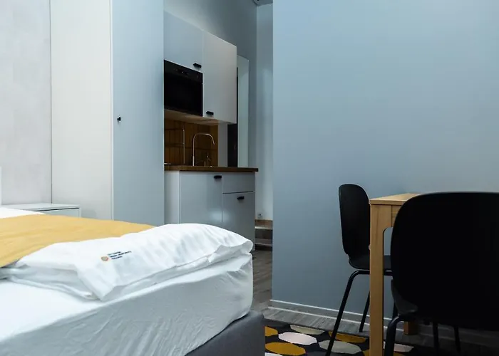 Apartment Bpr Downtown Gemstone