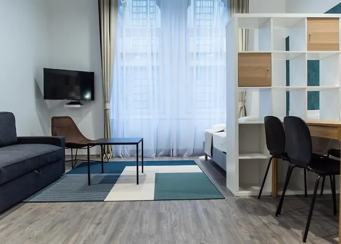 Bpr Downtown Gemstone * Budapest