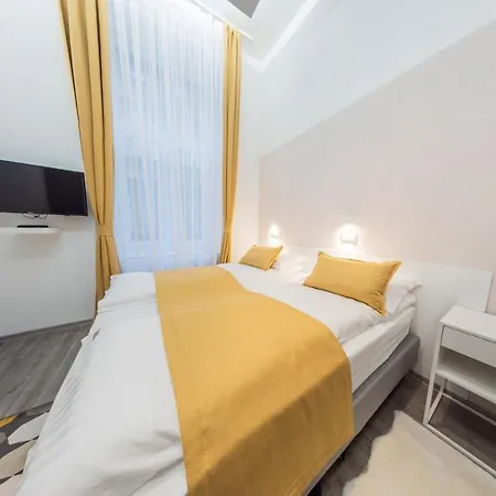 Bpr Downtown Gemstone