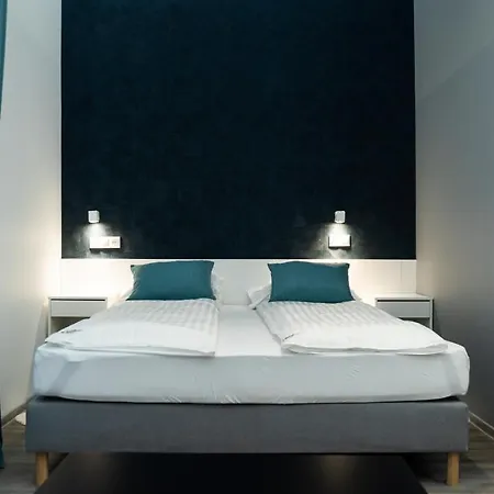 Bpr Downtown Gemstone