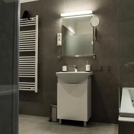 Bpr Downtown Gemstone Apartamento Budapest