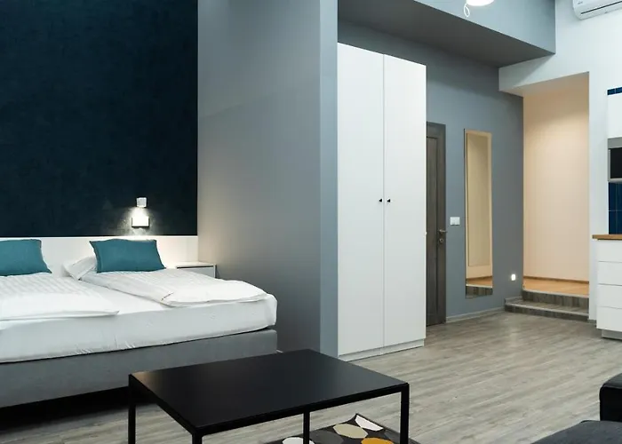 Bpr Downtown Gemstone Apartman