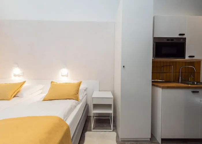Bpr Downtown Gemstone Apartman *