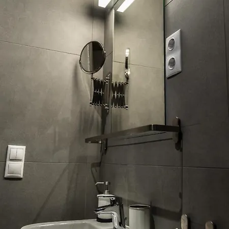 Bpr Downtown Gemstone * Будапешт