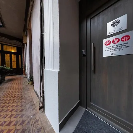 Апартаменты Bpr Downtown Gemstone *